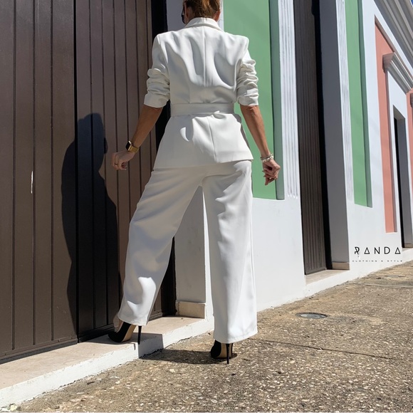 White Blazer Set - Picture 5 of 5